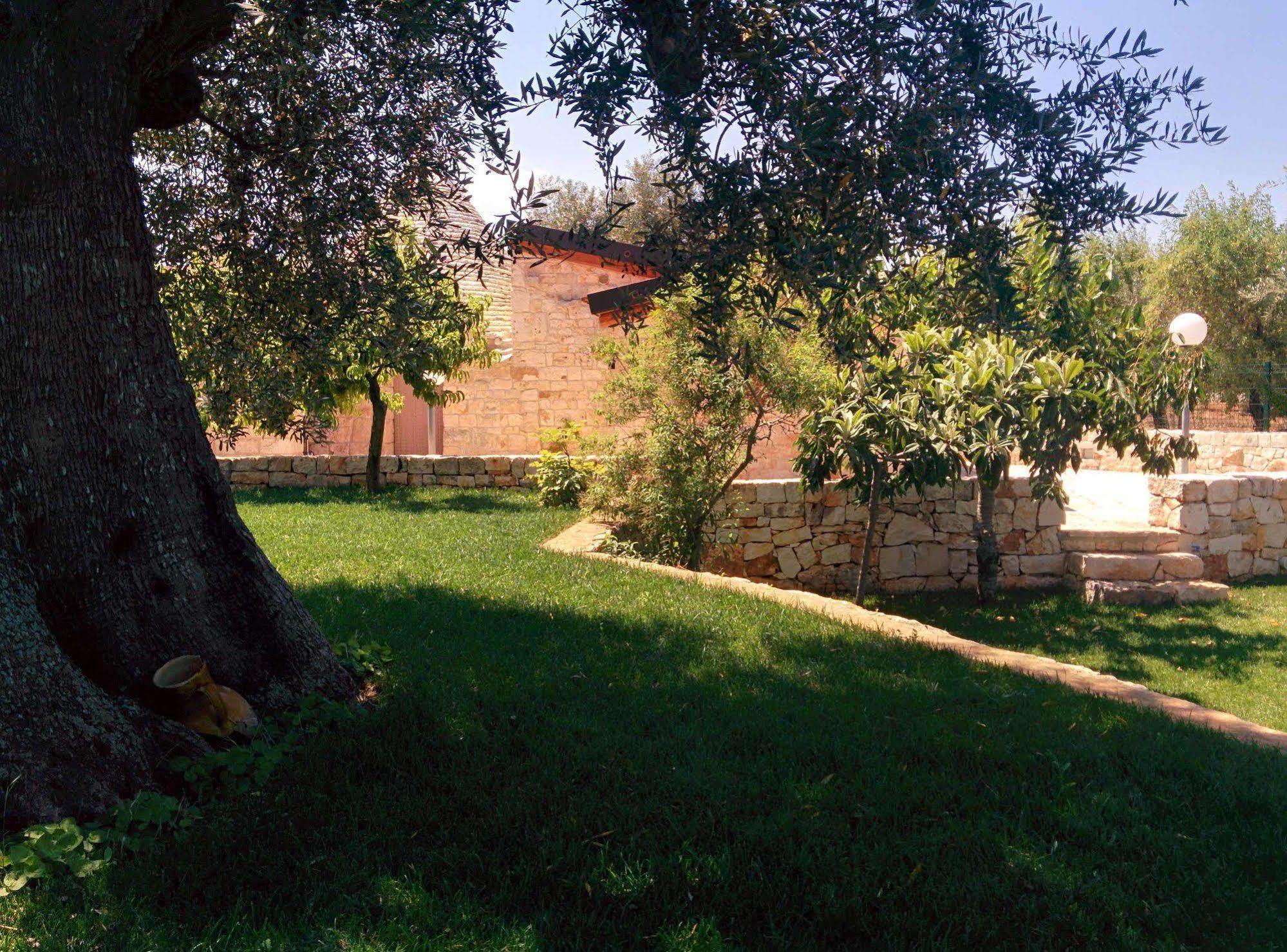 Il Giardino Degli Ulivi Bed & Breakfast Castellana Grotte Luaran gambar